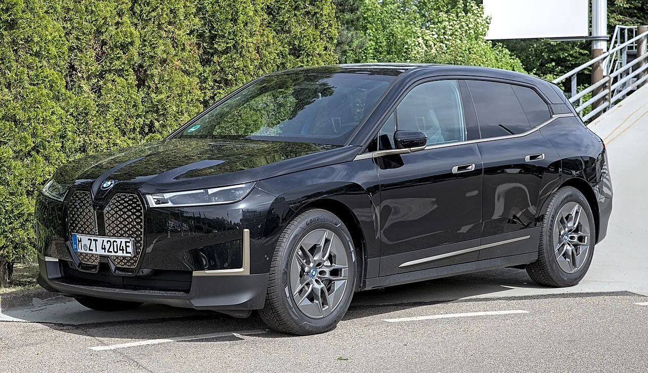 BMW iX, foto de referencia