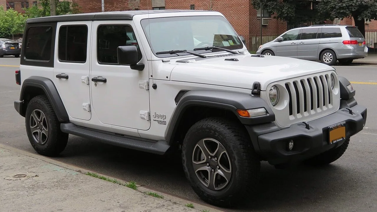 Jeep Wrangler Unlimited de cuatro puertas, foto de referencia